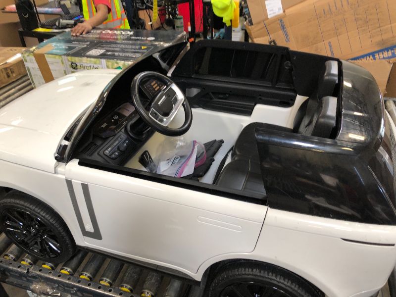Photo 1 of coucheta 2 Seater Ride On Car for Kids, Licensed Land Rover 24V 7AH 5MPH Ride On Toys With Parent Remote Control, Kids Electric Vehicles Battery Powered Cars for Toddlers, Spring Suspension, LED Light