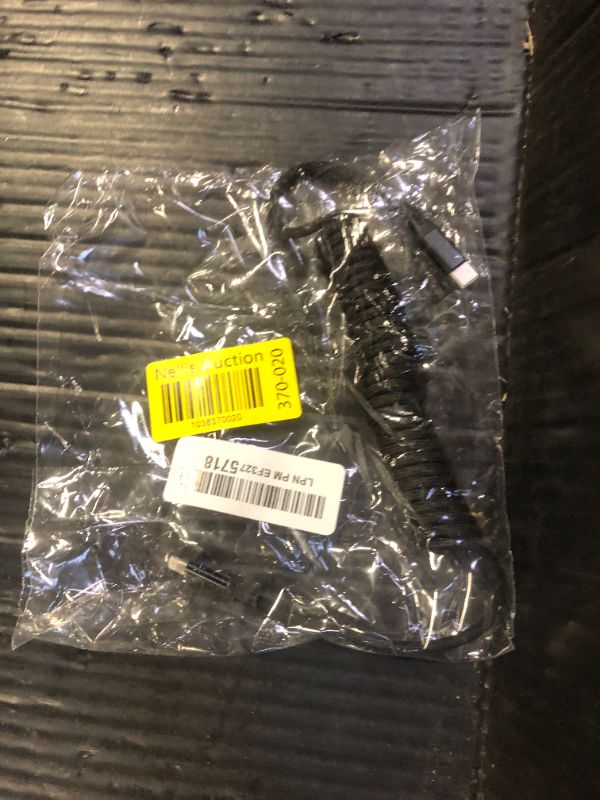Photo 1 of AGVEE 3ft Coiled Short USB-C to Lightning Charging Cable [MFI Certified] 30W PD Fast Charger Cord in Car for iPhone 14/13/12/11/XS/8/7/6/5 CarPlay, iPad, iPod, Black