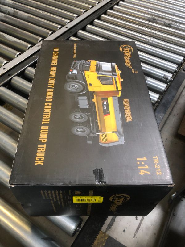 Photo 1 of Top Race Remote Control Dump Truck Toy - 1:14 Scale Heavy-Duty Construction Vehicle with 7 lb Load Capacity, Strong Engines and Rubber Tires - RC Dump Truck for Kids - Realistic Construction Fun