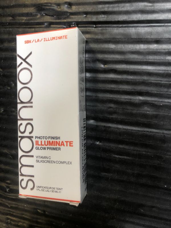 Photo 1 of Smashbox Photo Finish Illuminate Glow Makeup Primer | Luminous, Long Lasting, Hydrating, Vegan + Cruelty Free, 1 Fl Oz
