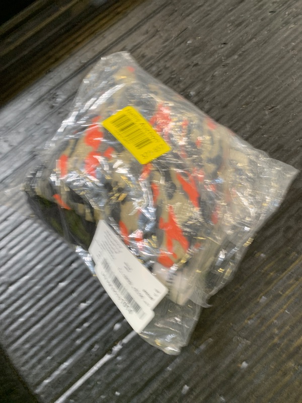 Photo 1 of Men Hanes XL