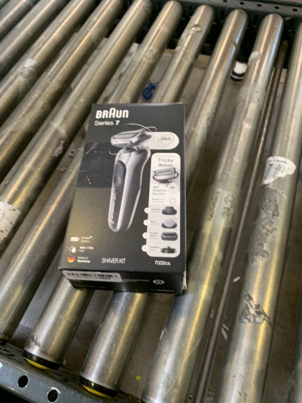 Photo 1 of Braun Series 7 7032cs Flex Electric Razor for Men, Wet & Dry, Electric Razor, Rechargeable, Cordless Foil Shaver with Beard Trimmer and Charging Stand, Silver