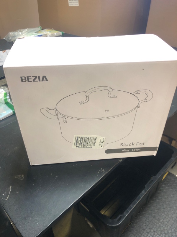 Photo 1 of 8 Quart Pot with Lid, BEZIA Ceramic Nonstick Stock Pot with Lid, Induction Ready, Large Cooking Pot with Silicone Handle, Compatible with All Cooktops, Dishwasher Safe