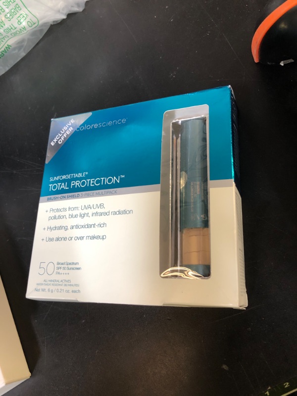 Photo 1 of Colorescience Sunforgettable Total Protection Brush-On Shield SPF 50 Multipack - MEDIUM