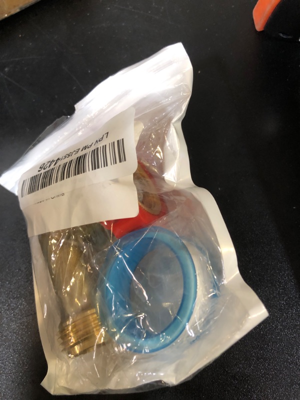 Photo 1 of Lead-Free Brass 90 Degree Hose Saver,90°Hose Elbow Fitting Quick Swivel Connect Adapter,Thread Size 3/4" Connectors,Hose Protector with Water Filter?1 Pc?