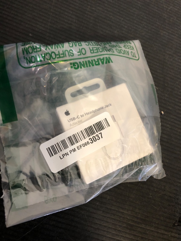Photo 1 of Apple USB-C to 3.5 mm Headphone Jack Adapter