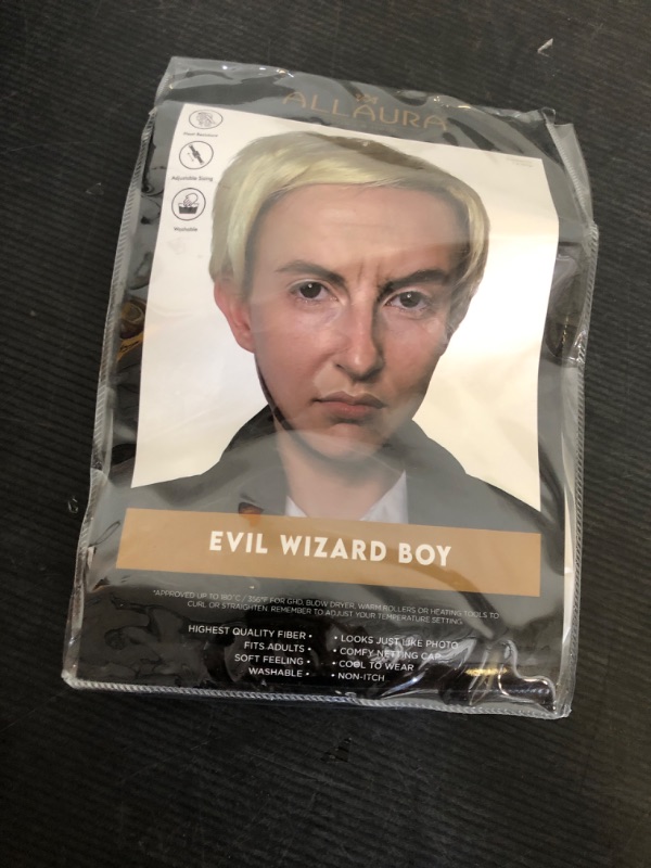Photo 1 of ALLAURA Compatible with Fred Wig – Short Blonde Wig for Men – Ideal for Karate Kai, Cobra Cosplay, Jeffrey Dahmer, Draco Malfoy, Anime, Halloween, Fred Costume, 80s Look, TV & Movie Character Outfits