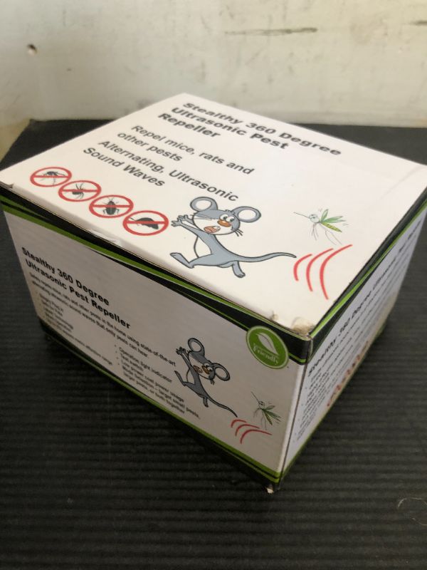 Photo 1 of Rodent Repellent Ultrasonic Plug in