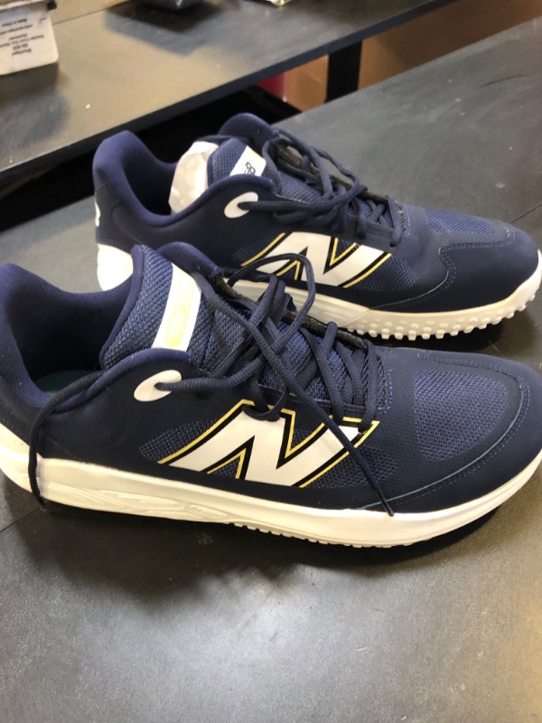 Photo 1 of MEN'S NEW BALANCE SNEAKERS SIZE 15