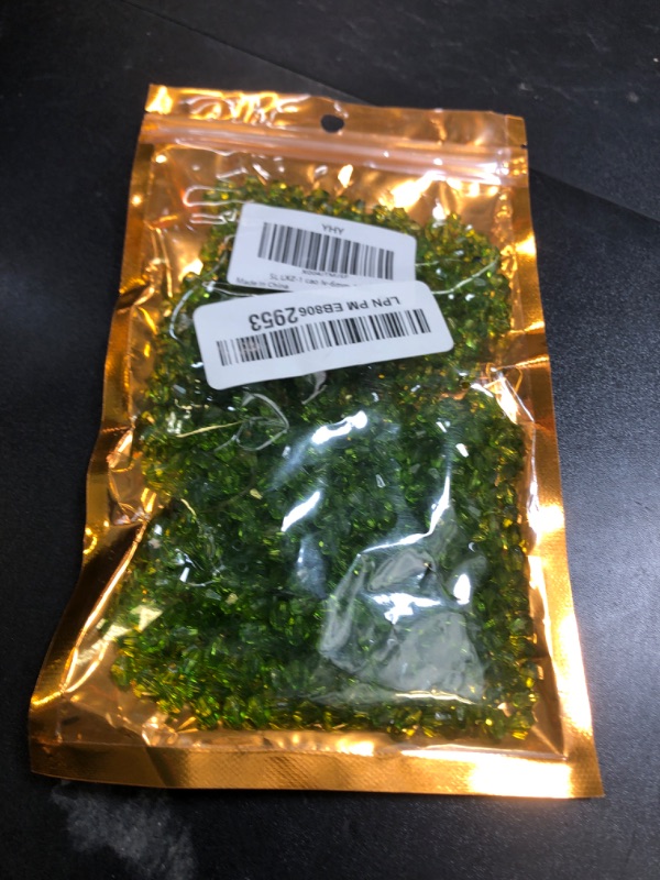 Photo 1 of YHYPOCI 1000pcs 6mm Acrylic Bicone Beads Faceted Acrylic Crystal Spacer Beads for Bracelet Necklace Earring Keychain Jewelry Making Crafts(Grass Green)