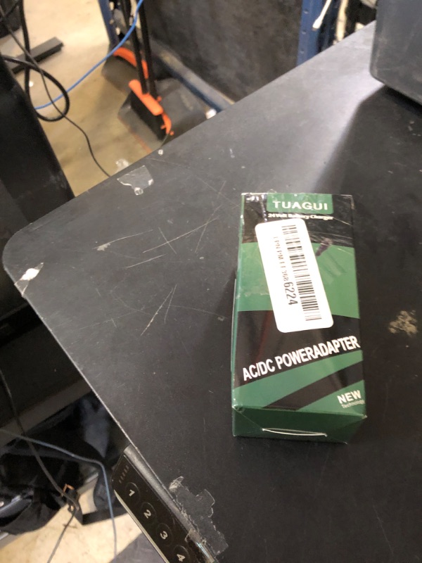 Photo 1 of Razor 24V Charger for E100, E200, E300, E500, MX350, Dirt Bike, Pocket Mod, Motorcycle, Quad ATV - Replacement for Part# W13112099014