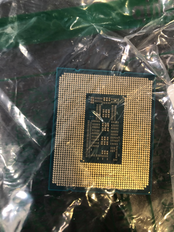 Photo 1 of Intel Core i7-13700K Gaming Desktop Processor 16 cores (8 P-cores + 8 E-cores) with Integrated Graphics - Unlocked