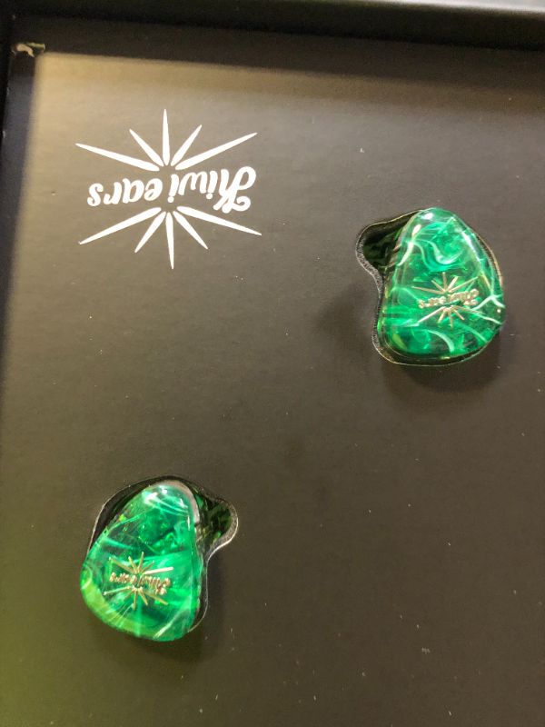 Photo 1 of Linsoul Kiwi Ears Orchestra Lite Performance Custom 8BA in-Ear Monitor IEM with Detachable 4-core 7N Oxygen-Free Copper OFC Cable, Handcrafts Faceplate for Audiophile Studio Musician (Green)