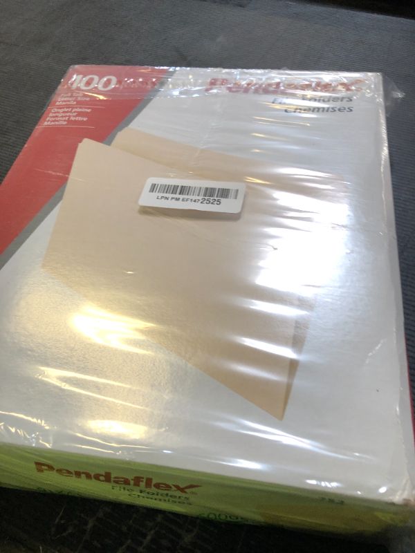 Photo 1 of Pendaflex 752 File Folders, Straight Cut, Top Tab, Letter, Manila (Box of 100), Natural