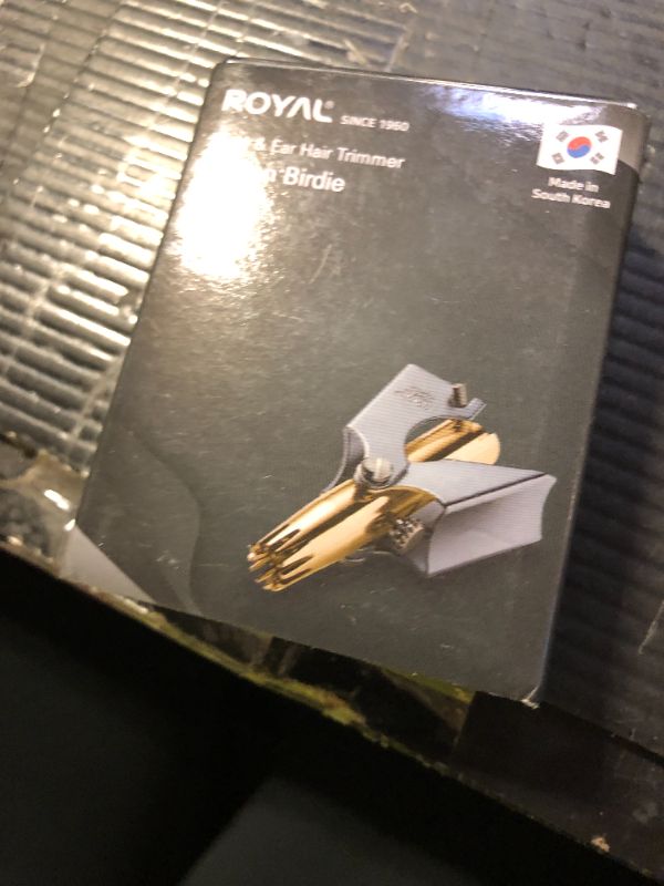 Photo 1 of [MADE IN KOREA] ROYAL Gold Nose hair trimmer for men, Golden Birdie, Allergy-free, Manual, Battery-free, Waterproof, Painless with Twelve Dual-Edged blades, Patented Mechanism ET-4PG