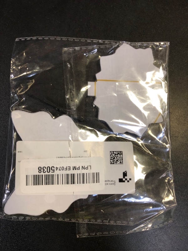 Photo 1 of USKICH Sticky Trap Fruit Fly and Gnat Trap Sticky Bug Traps Fungus Traps for Indoor/Outdoor Insect Catcher for White Flies,Mosquitoes,Fungus Gnats,Lying Insects (24 Pcs Black)