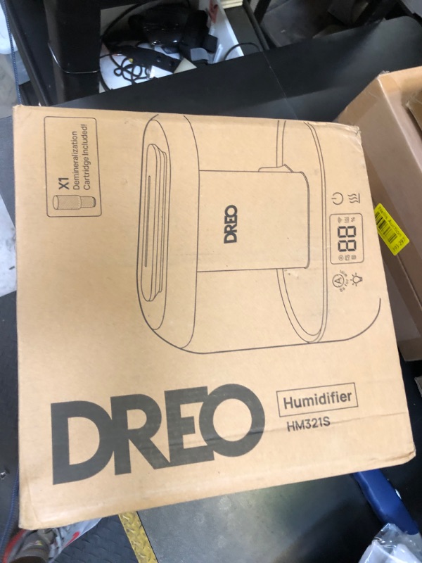 Photo 1 of Dreo Smart Humidifiers for Bedroom, Top Fill 4L Supersized Cool Mist Humidifier with Nightlight, 32H Runtime, Touch/APP/Voice Control, 28 dB Quiet Ultrasonic Humidifiers for Large Room, Baby, Plants