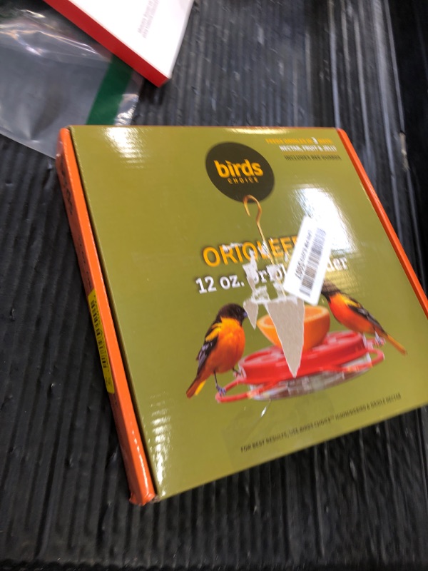 Photo 1 of Birds Choice Oriolefest Oriole Bird Feeder for Oranges, Jelly, and 12 oz Nectar
