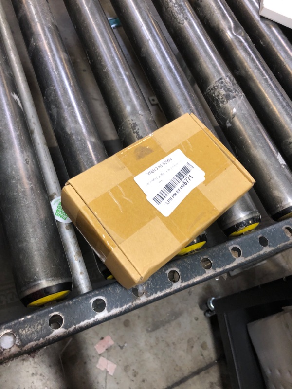 Photo 1 of Mini Pneumatic Chamfering Tool,JIUNENG Metal Chamfer Tool with Replace Blades?C 45 Degree/R1.5 Arc) and Bearings for Metal Edge Beveling