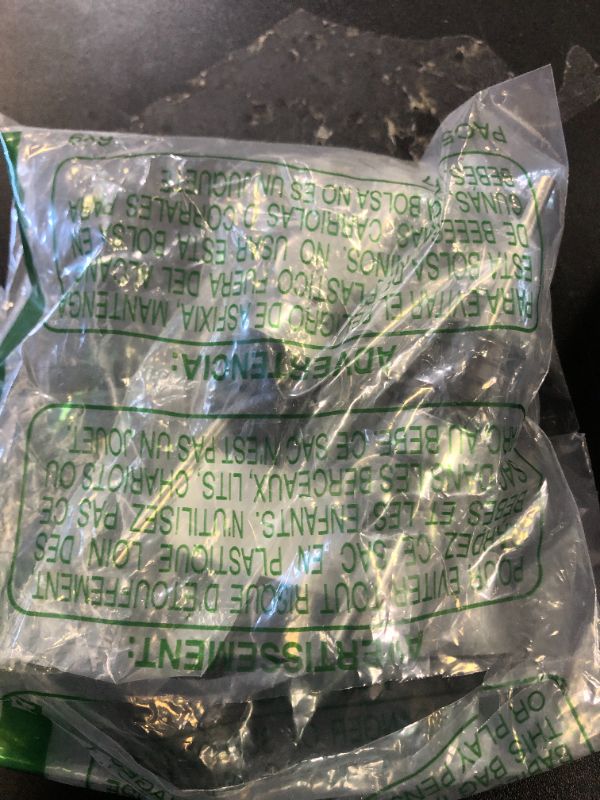Photo 1 of Self-Closing Pour Spout for oil two pack