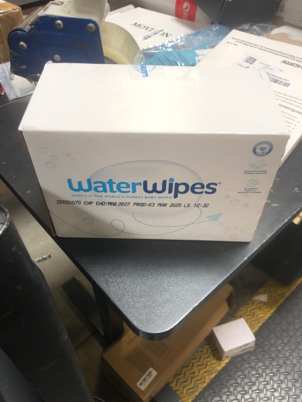 Photo 1 of WaterWipes On The Go Wipes, 99.9% Water-Based Wipes for Travel, Sports, and to Refresh Skin, Unscented & Hypoallergenic, 100 Count (10 Packs), Packaging May Vary