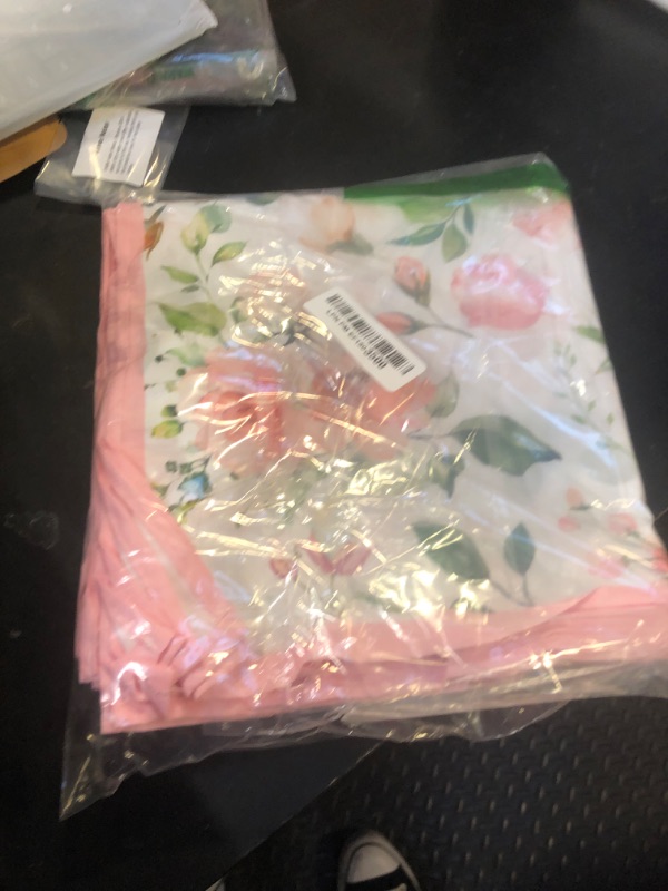 Photo 1 of 12 Pcs Floral Cloth Napkins 20'' x 20'' Washable Dinner Tea Party Napkins for Kitchen Party Wedding Restaurant Indoor Outdoor Botanical Fresh Spring Summer