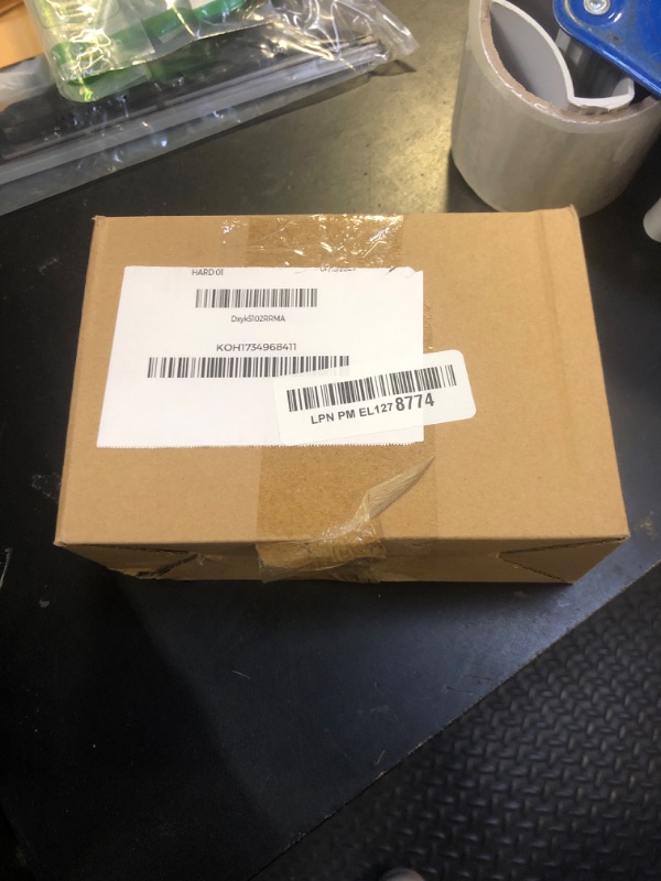 Photo 1 of Dinosoo RGB Wireless Controller for Xbox Series X|S, Xbox One & PC, Bluetooth, 4 Vibration Motors, TURBO, Macro - Upgrading with a PC before connecting to X-box