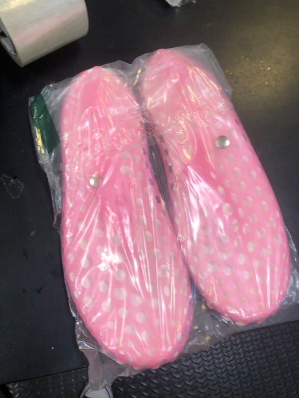 Photo 1 of Water Shoes Women Sandals Shower Swim Pool Beach River Shoes Aqua Comfort Garden Clogs New Pink 8.5 M US