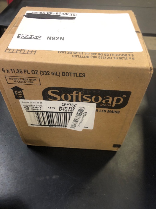 Photo 1 of Softsoap Antibacterial Liquid Hand Soap, Gentle Clean, Sparkling Pear Scent Hand Soap, 11.25 Ounce, 6 Pack