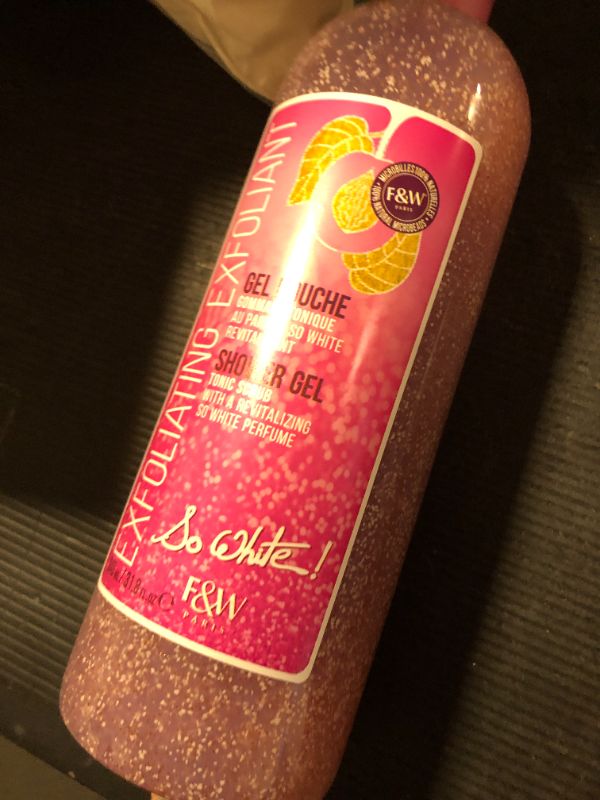 Photo 1 of FAIR & WHITE So White Exfoliating Shower Gel/Tonic Scrub 940ml / 31.8fl.oz.
