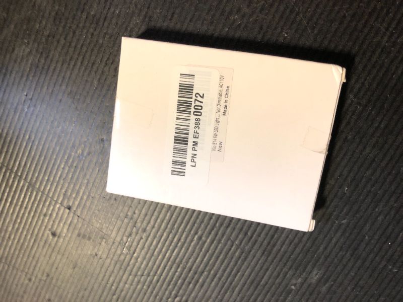 Photo 1 of Vlio E14 5W LED Light Bulb, 10 Pack, Warm White 3000K, 40W Incandescent Bulb Equivalent, 400LM 52 LED 2835-SMD Light, Not Dimmable, AC 110V