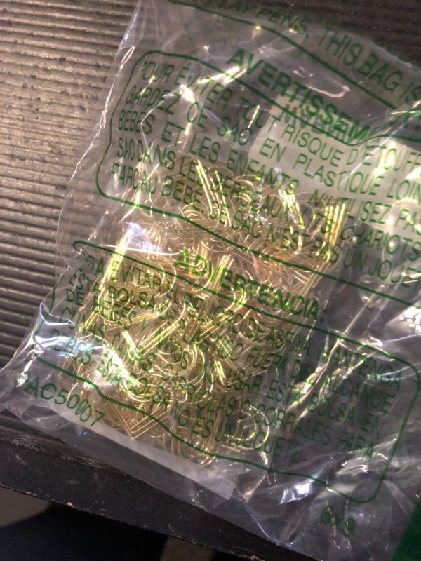Photo 1 of Adullpony Cute Metal Heart Paper Clips: Love Shape Gold Binder Paperclips Mini Bookmark 100Pcs Document Note Sorting Organizer for Wedding Decorative Office Supplies