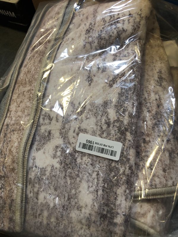 Photo 1 of area rug 
