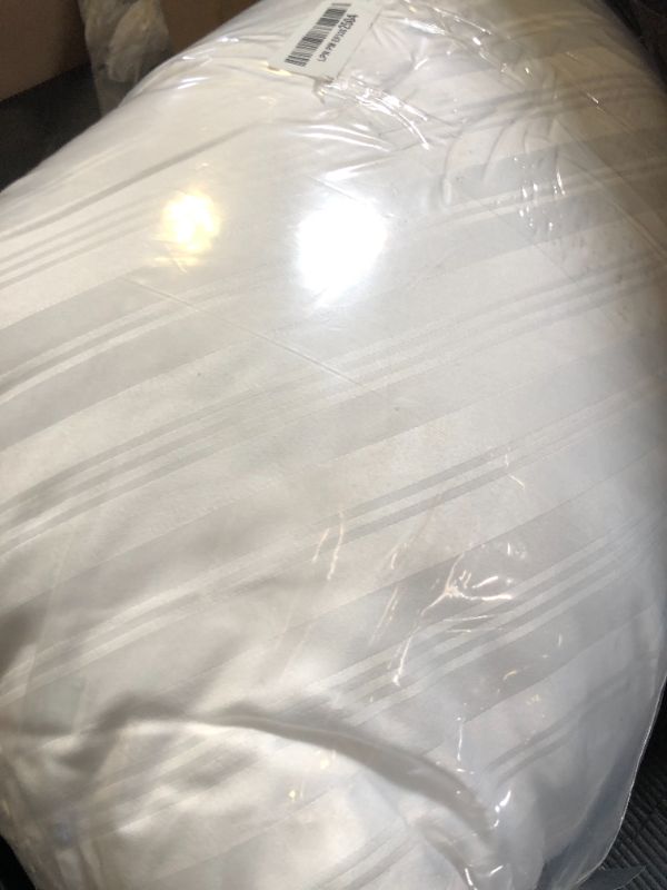 Photo 1 of downluxe Down Alternative Pillows Queen Size Set of 2 - Hotel Collection Soft Bed Pillows for Sleeping, Perfect for Side, Back and Stomach Sleepers, 20 X 28