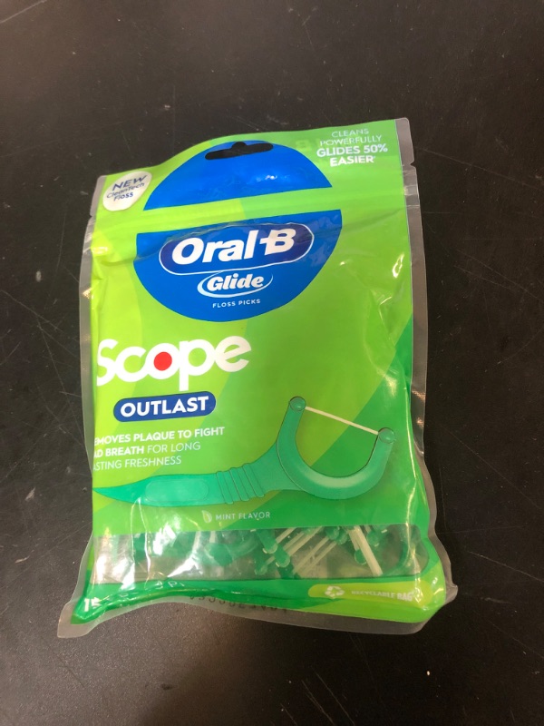 Photo 1 of Oral-B Glide Complete Floss Picks, Dental Floss Picks, Scope Outlast, 75-ct, Toothpicks Floss Picks