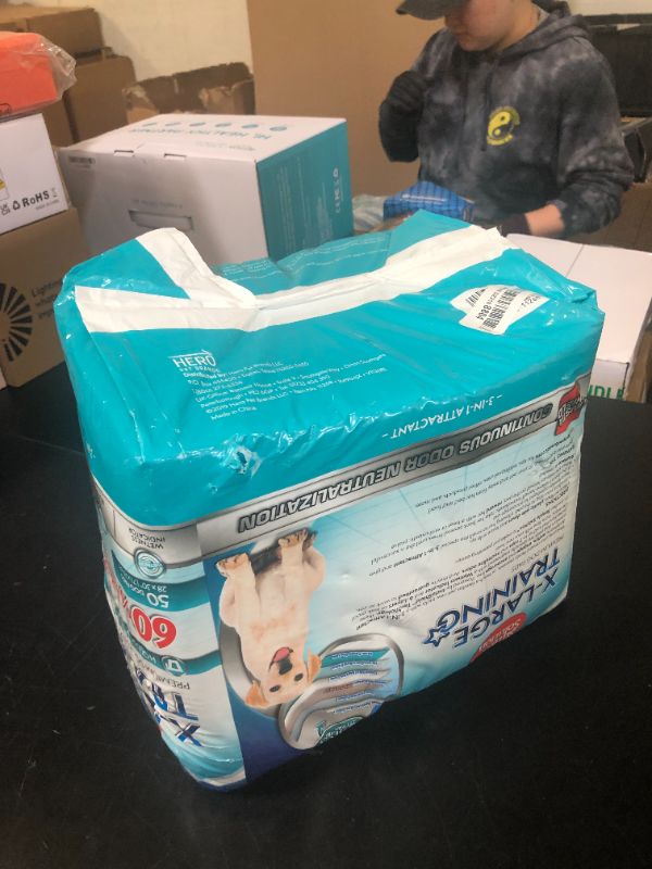 Photo 1 of Simple Solution Extra Large Pee Pads For Dogs, Puppy Potty Training, Leak Proof Dog Pads, Pet Pee Pad, Disposable Puppy Pad, XLARGE 28"x30"