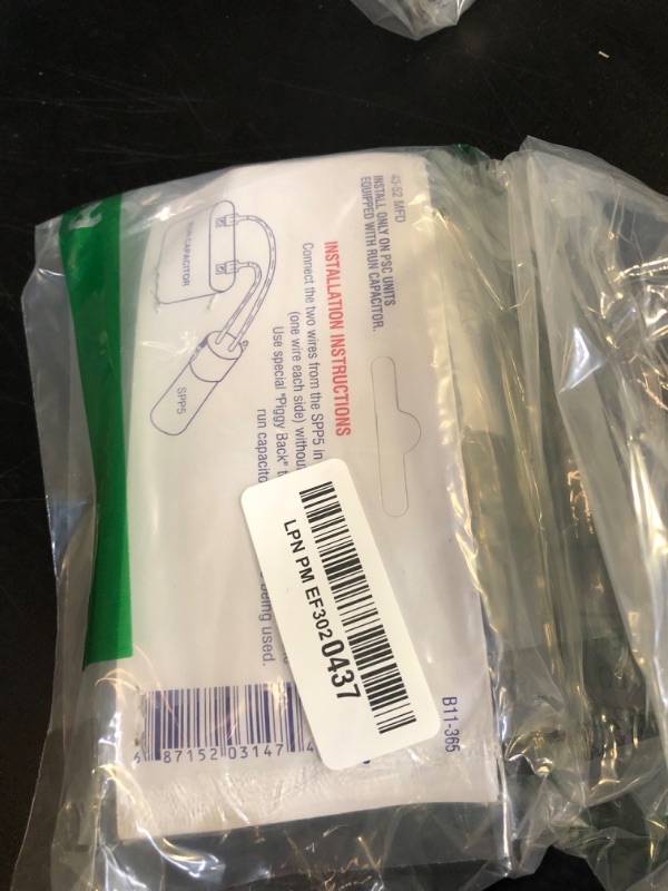 Photo 1 of MIFLUS SPP5 Hard Start Capacitor for Air Conditioner,Increases Compressor Starting Torque 300% AC115V-288V from 4,000 BTU Window Units to 120,000 BTU Commercial Units(1/2 Thru 10 H.P.)-2packs