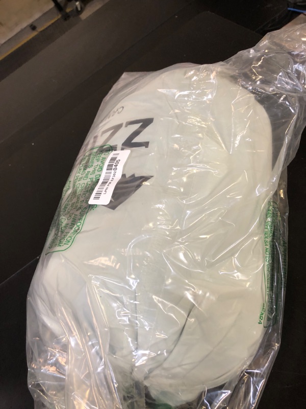Photo 1 of zzlamb Puffy Duck Down Camping Blanket Pale Green, Warm Outdoor Travel Blanket Indoor Down Throw 650 Fill Power, Lightweight & Portable for Couch Backpacking Stadium Airplane Picnic RV Beach, 50x77in