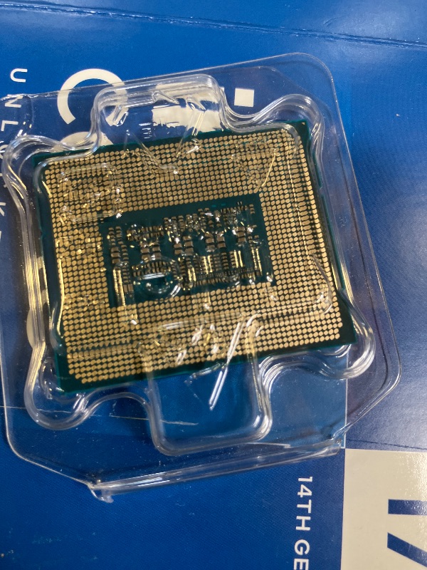 Photo 1 of Intel® Core™ i7-14700K New Gaming Desktop Processor 20 cores (8 P-cores + 12 E-cores) with Integrated Graphics - Unlocked