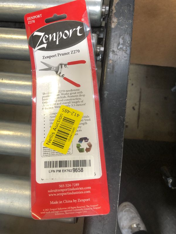 Photo 1 of Zenport Z270 Needlenose Shear, Bonsai and Orchids, Mini 6-Inch Forged Straight Blade