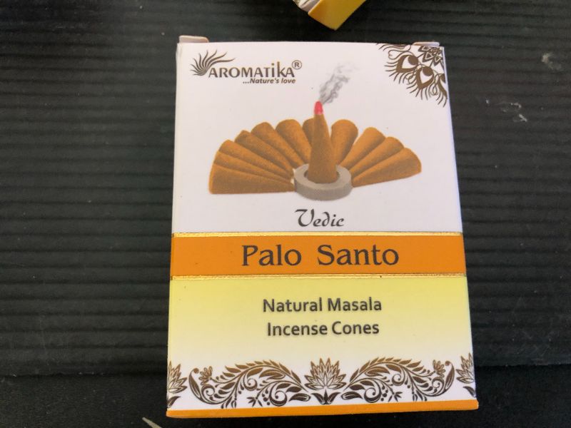 Photo 1 of 10pcs x box----ARO VATIKA Vedic Palo Santo Natural Masala 120 Incense Cones   | Environment-Friendly Dhoop | Best for Prayer, Reiki, Meditation & Relaxation | Burn Time- 25 mins