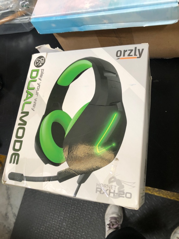 Photo 1 of Orzly Gaming Headset (Green) for PC and Gaming Consoles PS5, PS4, Xbox Series X | S, Xbox ONE, Nintendo Switch & Google Stadia Stereo Sound with Noise Cancelling mic - Hornet RXH-20 Sagano Edition
