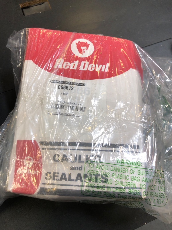 Photo 1 of Red Devil 0666 Glazing Compound, 10.1 oz.