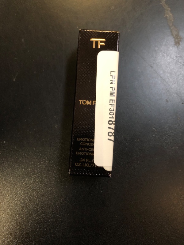 Photo 1 of Tom Ford Emotionproof Concealer 9 Sienna