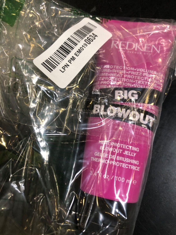 Photo 1 of Redken Big Blowout Heat Protection Jelly Serum | Offers Shine and Texture | Frizz Control | Volume for Fine Hair | Blowdry Styling Gel | For All Hair Types