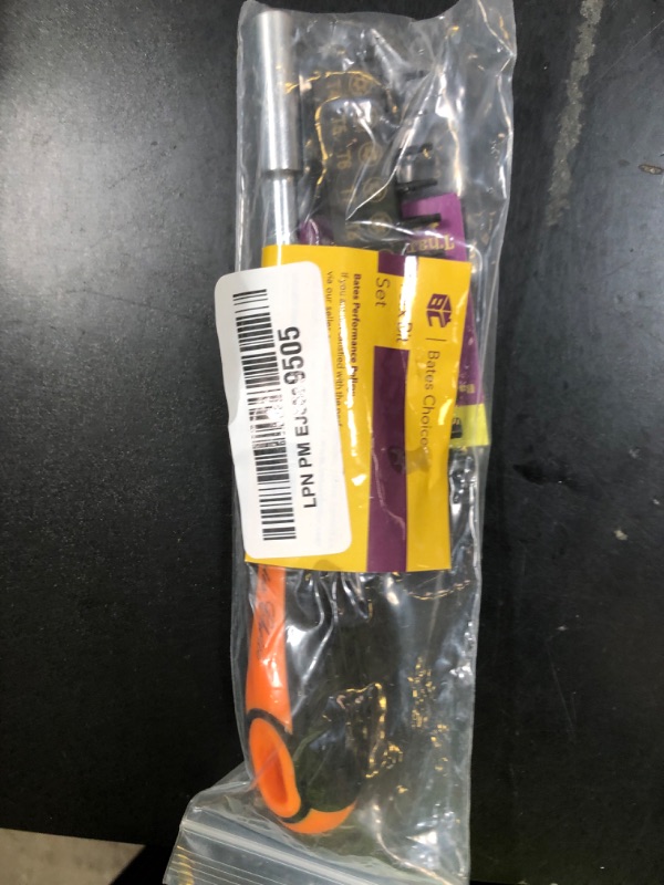 Photo 1 of Bates- Tamper Proof Torx Bit Set, 14 pcs, T4-T40 with 1/4" Ergonomic Magnetic Bit Driver