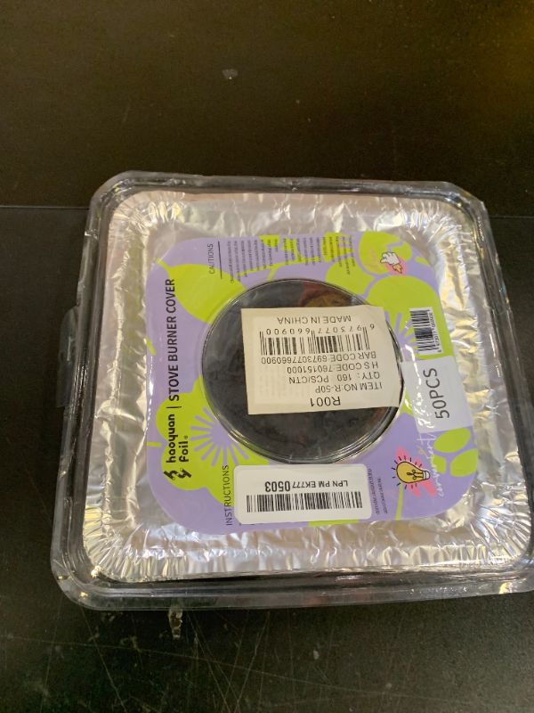 Photo 1 of Disposable Top Stove Burner Liners, Aluminum Foil Covers, Range Protectors to Catch Grease & Food Spills 8.5x8.5