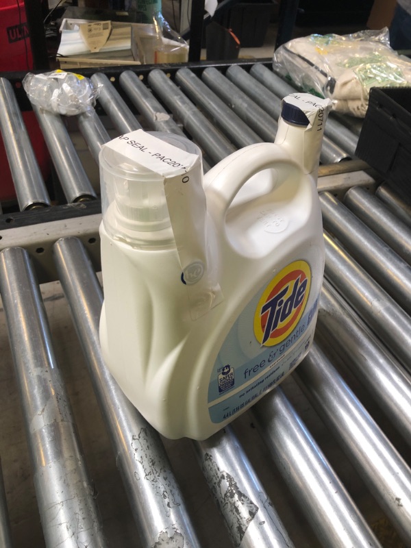 Photo 1 of Tide Free & Gentle Liquid Laundry Detergent, 113 Loads, 4.4 L, Tide Laundry Detergent, Clean Laundry Detergent