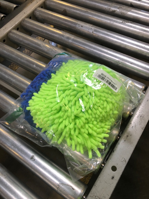 Photo 1 of HeGangLy 2 Pack Car Wash Mitt Microfiber Chenille Car Wash Mitt Scratch Free for Cars Cleaning,Home Cleaning Mitts(Green/Blue).