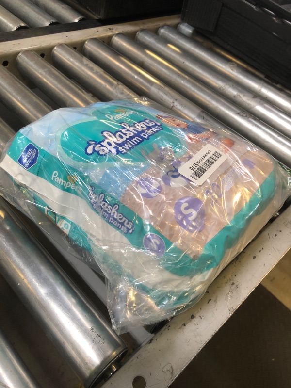 Photo 1 of Pampers Swim Diapers - Splashers - Size 2-3, 20 Count, Gap-Free Disposable Baby Swimming Pants